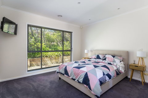 Caxton Beach House - Darwin Holiday 4