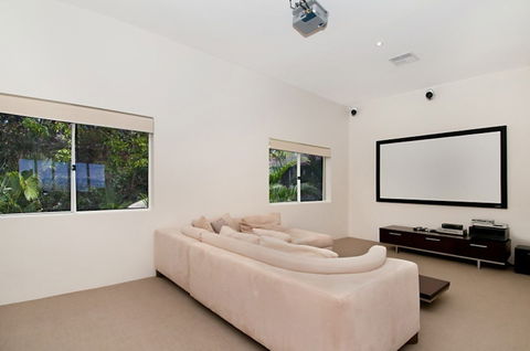 Noosa Penthouse Close To Hastings Street Unit 2 Vue 28 Edgar Bennett Ave - Darwin Holiday 2