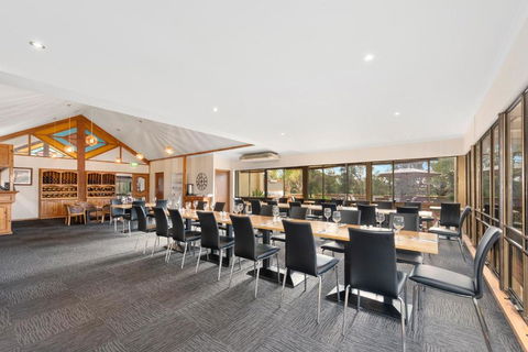Barmera Country Club Motor Inn - Darwin Holiday 2