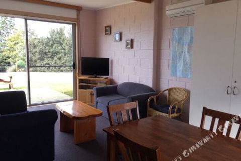 Bruny Island Accommodation Bruny Island Holiday Units (One) - Darwin Holiday 1