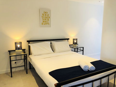 Comfy 2-Bedroom Apartment Level 5 - Darwin Holiday 4