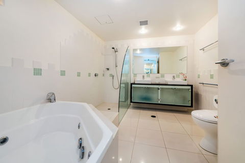 Peregian On The Beach - 5/31 Lorikeet Drive - Darwin Holiday 3