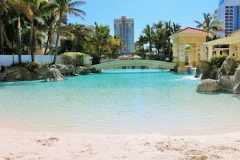 Ocean & Riverview At Chevron Renaissance - Darwin Holiday 0