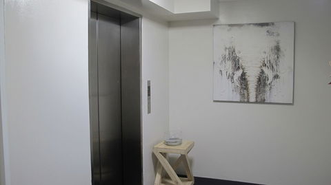 Sleek Apartment Unit 87 - Darwin Holiday 1