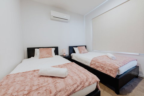 115glen Manor 2 - Darwin Holiday 5