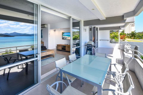 Fully Renovated Frangipani Beach Front Apartments - Darwin Holiday 5