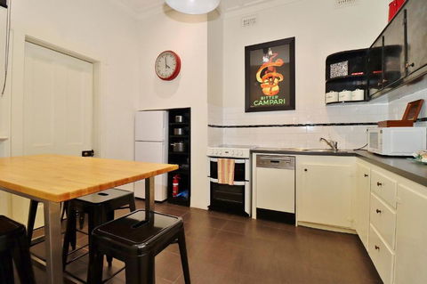 McKenzie House - Darwin Holiday 6