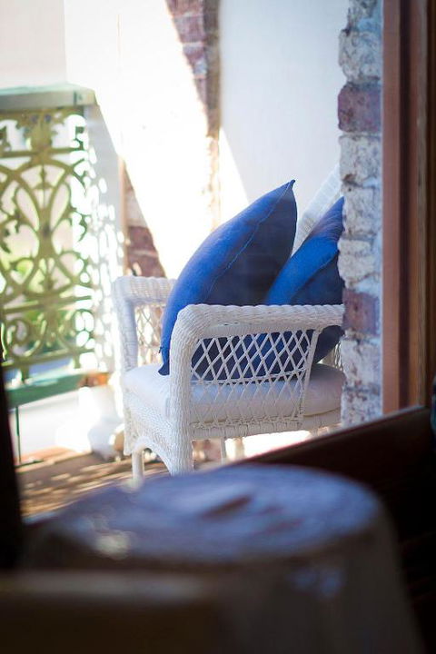 Annies Victorian Terrace Accommodation Fremantle - Darwin Holiday 3