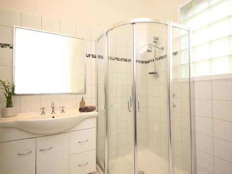 Dawson Accommodation - Darwin Holiday 4