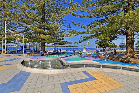 Coast Luxury Apartment 24 - Darwin Holiday 2