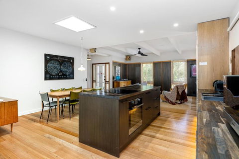 LightningRye - Darwin Holiday 2