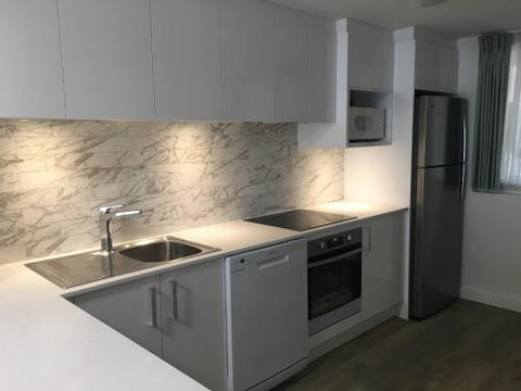 Fremantle Harbour Townhouse - Darwin Holiday 1