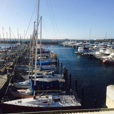 Fremantle Harbour Townhouse - Darwin Holiday 6