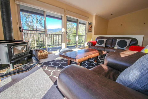 Bright On High - Darwin Holiday 1