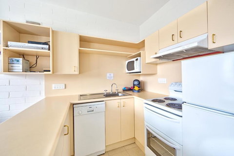 Snow Ski Apartments 18 - Darwin Holiday 3