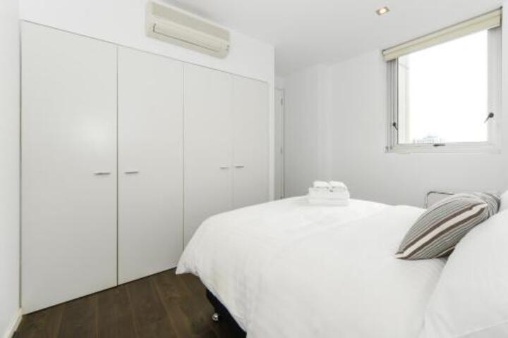 Melbourne VIC Darwin Holiday