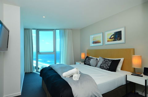Orchid Residences - HR Surfers Paradise - Darwin Holiday 2