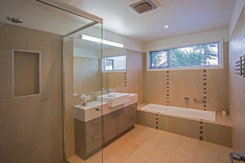 Saltwater Breeze Retreat - Darwin Holiday 3