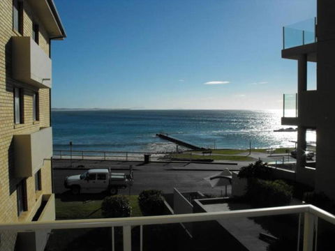 Hibiscus Court Unit 4 24 North St. Forster - Darwin Holiday 3