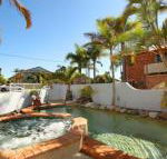 Unit 4 Coolum Sands Apartments 34 First Avenue Coolum Beach 400 BOND LINEN SUPPLIED - Darwin Holiday