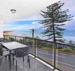 Unit 5 Phoenix Apartments 1736 David Low Way Coolum Beach LINEN INCLUDED 500 Bond - Darwin Holiday
