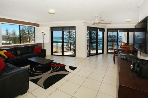 Unit 10 The Rocks 1746 David Low Way Coolum Beach 500 BOND - Darwin Holiday 1
