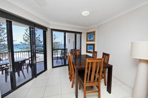 Unit 10 The Rocks 1746 David Low Way Coolum Beach 500 BOND - Darwin Holiday 6