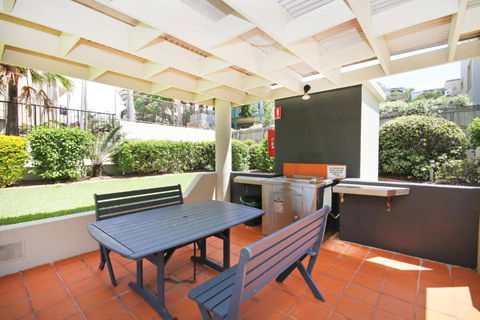 Unit 1 The Rocks 1746 David Low Coolum Beach 500 Bond - Darwin Holiday 6