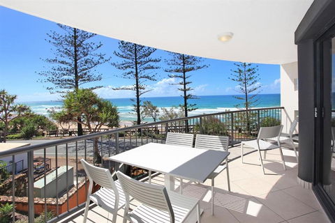 Unit 1 The Rocks 1746 David Low Coolum Beach 500 Bond - Darwin Holiday 1