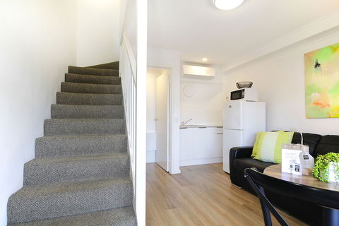 Apartments 521 - Darwin Holiday 1