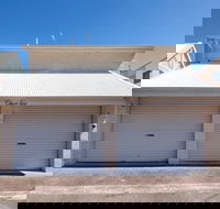 Classic View 2 / 49 Victoria Parade - Darwin Holiday