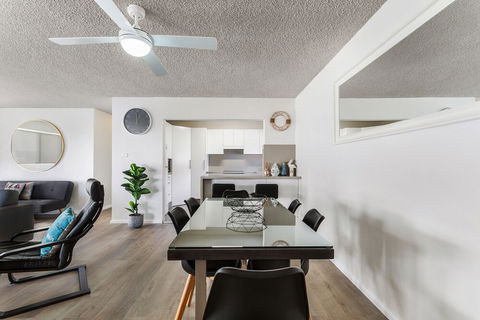 Laman Lodge Unit 2 15 Laman Street - Darwin Holiday 1