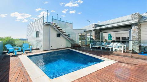 The Lookout Ultra Modern & Luxurious - Darwin Holiday 3