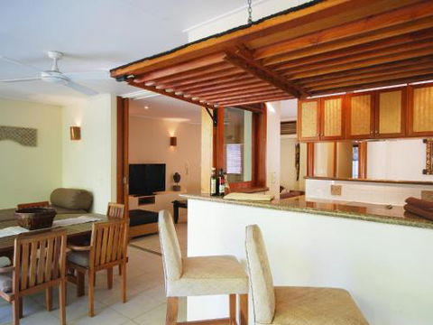 Surya Beachfront Villa No.1 - Darwin Holiday 5