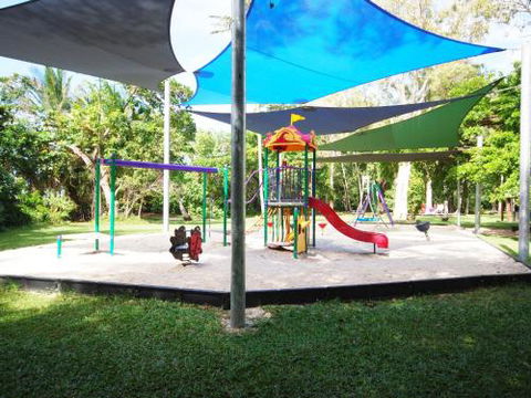 Surya Beachfront Villa No.1 - Darwin Holiday 0