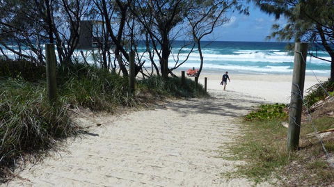 SaltBeach2302 - Darwin Holiday 3