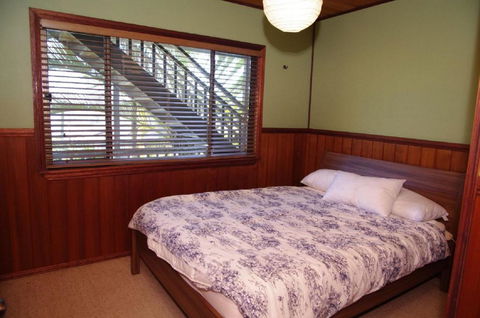 LaMaison De Shines 13 Dulconghi Street - Darwin Holiday 1