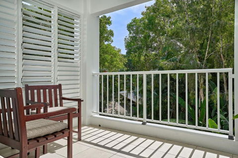 Couples Private Spa Beach Getaway - Darwin Holiday 4