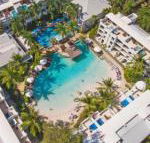 Couples private spa beach getaway - Darwin Holiday