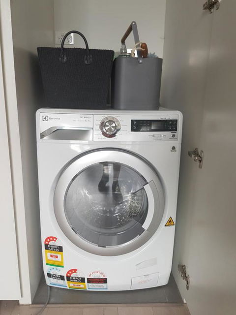 Luxury CBD Pool Gym & Spa - Darwin Holiday 4