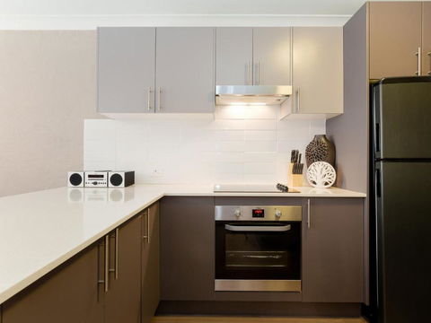 34 Bay Parklands 2 Gowrie Avenue WIFI Views Pool Spa & Tennis Court - Darwin Holiday 6