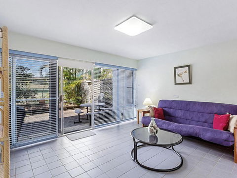 Marine Drive Cirrus Unit 6 44 - Darwin Holiday 6