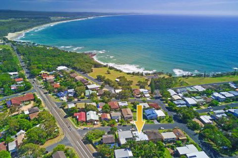 BonniEscape - Darwin Holiday 4