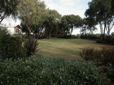 FortyTwo Oceanside Retreat Busselton - Darwin Holiday 5