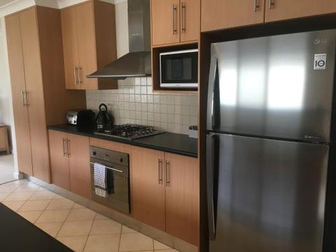 Apartment 229 Mount Gambier - Darwin Holiday 4
