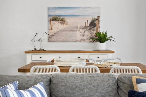 1 / 67 Noosa Parade - Darwin Holiday 5