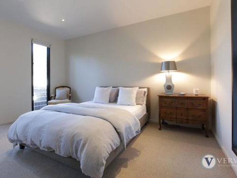 Seaview Stunning Bay Views! - Darwin Holiday 3