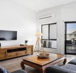 Aqua on Fletcher Street - Darwin Holiday