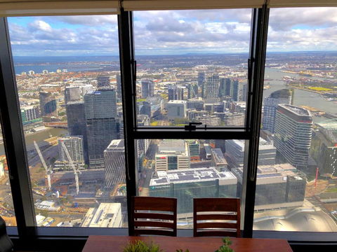 ON TOP Of THE WORLD BEST VIEWS In MELBOURNE !! - Darwin Holiday 1