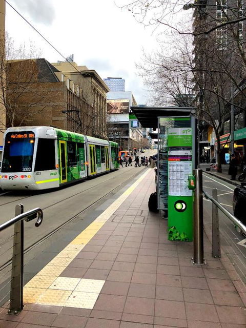 ON TOP Of THE WORLD BEST VIEWS In MELBOURNE !! - Darwin Holiday 5